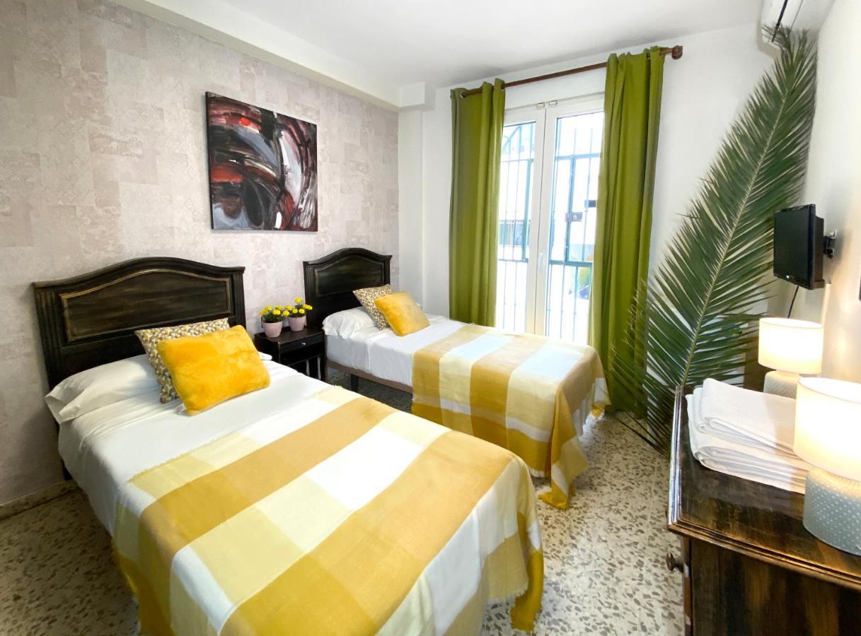 Azahara Gasthuis Nerja